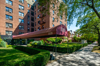 1119 Ocean Pky in Brooklyn, NY - Building Photo - Building Photo