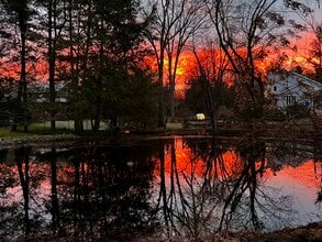 16 Crooked Mile Rd, Unit 2 in Westport, CT - Building Photo - Building Photo