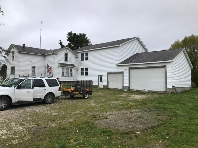 property at 3791 Everett Hull Rd