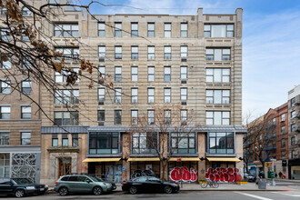 211 E Second St in New York, NY - Building Photo - Building Photo