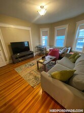 44 Stanley Ave in Medford, MA - Building Photo - Building Photo