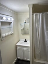 912 S Walnut Ave in Freeport, IL - Building Photo - Building Photo