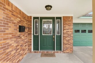 1618 Willowby Dr in Houston, TX - Building Photo - Building Photo