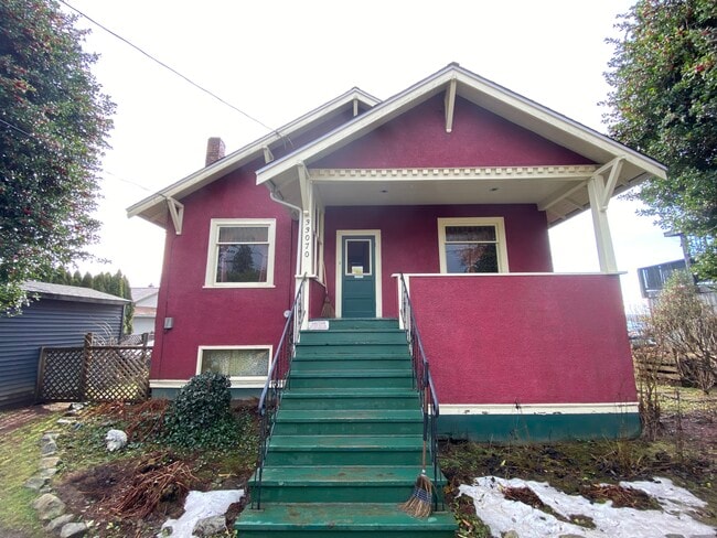 property at 33070 3rd Av