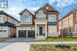 1103 John Laird Cir in Oakville, ON - Building Photo