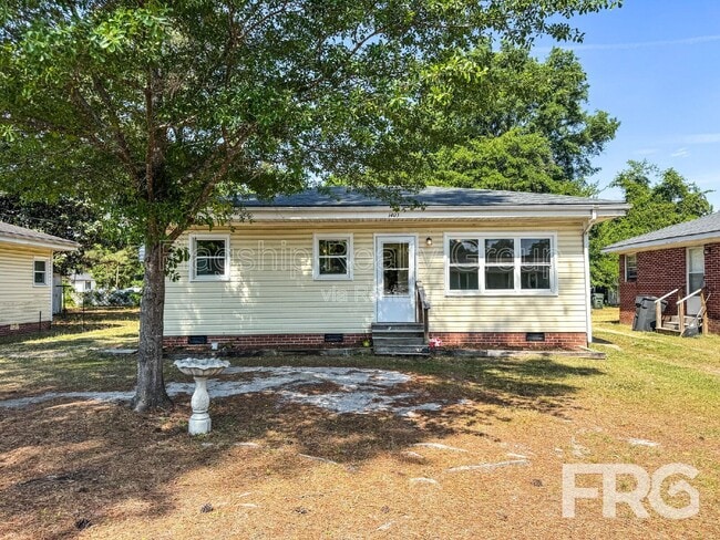property at 1403 Clingman St