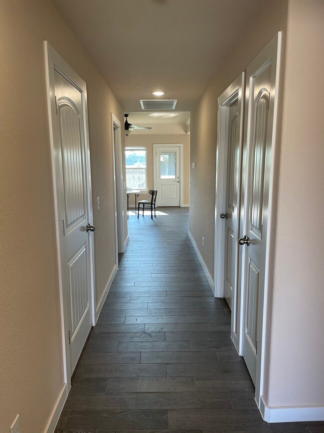 461 Barbet Dr in Centerton, AR - Building Photo - Building Photo