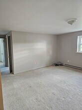 172 Lantern Dr in Sharon Springs, NY - Building Photo - Building Photo
