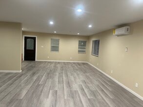 1542 S Towne Ave in Pomona, CA - Building Photo - Building Photo