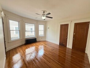 1397 Ella T Grasso Blvd in New Haven, CT - Building Photo - Building Photo
