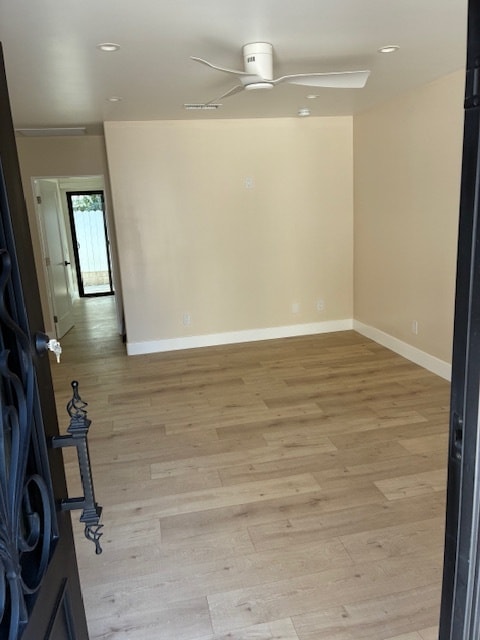 17640 Gilmore St, Unit adu