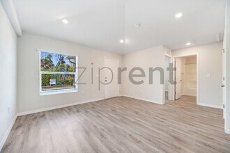 12009 Henley Ave in Port Charlotte, FL - Building Photo - Building Photo