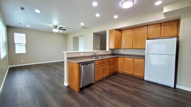 2069 W 400 S in Lehi, UT - Building Photo - Building Photo