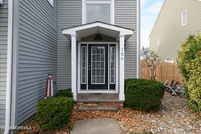 106 Marina Bay Ct in Highlands, NJ - Building Photo - Building Photo