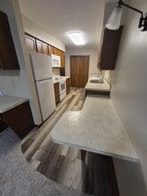 4908 Russell St in Midland, MI - Building Photo - Building Photo