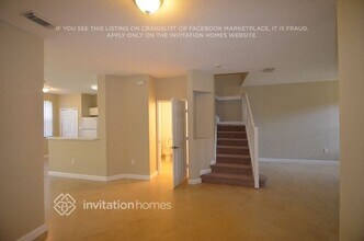 7732 NW 114th Pl in Medley, FL - Building Photo - Building Photo