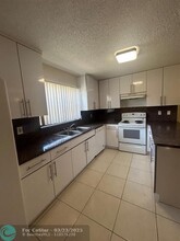 5821 Swordfish Ct in Tamarac, FL - Building Photo - Building Photo