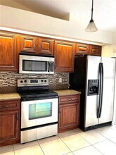 1219 Lucaya Cir in Orlando, FL - Building Photo - Building Photo