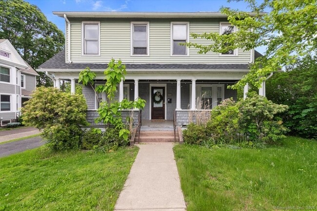 property at 384 High St
