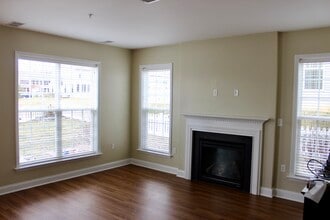 855 Fawn Ln in Hummelstown, PA - Foto de edificio - Building Photo