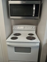 2541 Myrtle Ave, Unit C in Sanford, FL - Building Photo - Building Photo