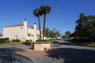 Palos Verdes Townhomes in Moreno Valley, CA - Building Photo - Building Photo