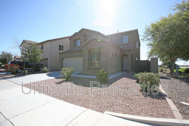 12123 W Leather Ln in Peoria, AZ - Building Photo
