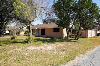 1307 S Kumquat St in Pharr, TX - Building Photo - Building Photo