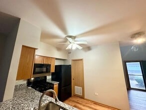 2446 Oak Tree Ln in Plainfield, IL - Building Photo - Building Photo