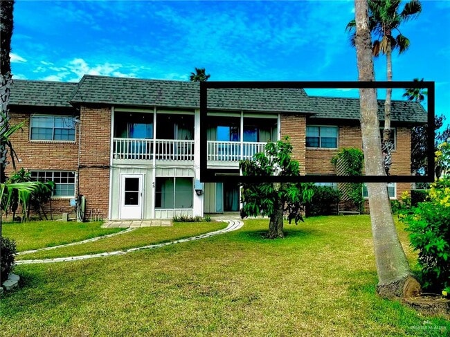 property at 8 Santa Isabel Blvd