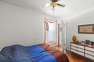 4002 N Southport Ave, Unit 2 in Chicago, IL - Building Photo - Building Photo