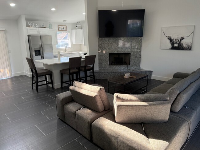 1740 16th St NE in Naples, FL - Building Photo - Building Photo