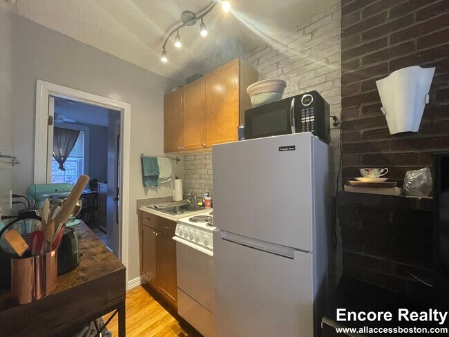 property at 41 Anderson St