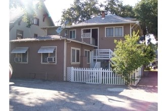 317 W Olive Ave in Redlands, CA - Building Photo - Building Photo