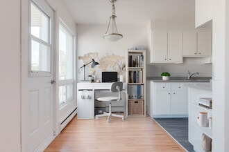 Le Fontainebleau Apartments in Québec, QC - Building Photo - Building Photo