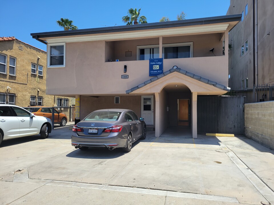 1466 Canfield S Ave, Unit 3 in Los Angeles, CA - Building Photo