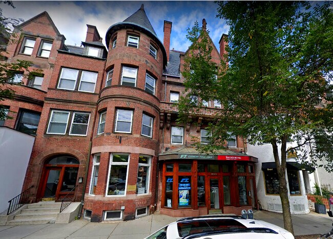 1407 Beacon St, Unit #3 in Brookline, MA - Building Photo - Building Photo
