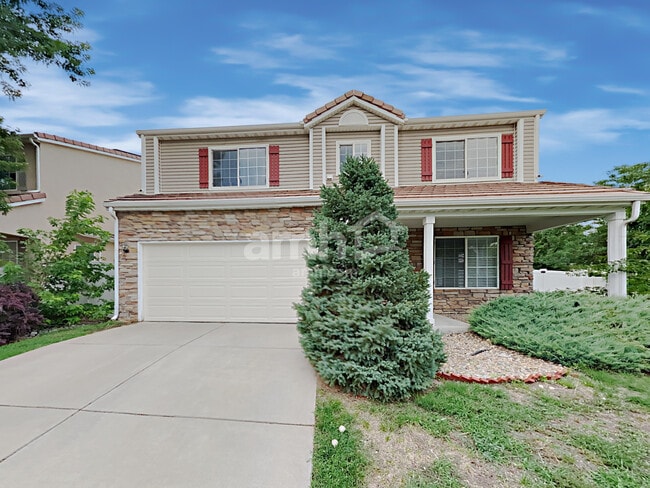 property at 4936 Perth St
