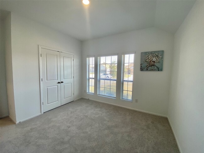 property at 3724 Moss Hl Rd