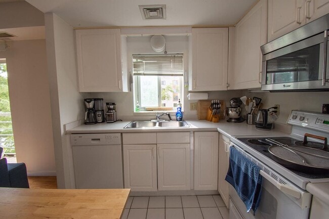 property at 655 Concord Ave