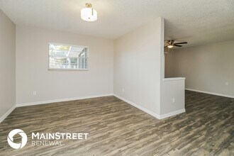 1102 E Normandy Blvd in Deltona, FL - Building Photo - Building Photo