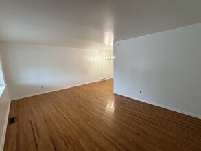 8835 Roosevelt Blvd in Philadelphia, PA - Building Photo - Building Photo