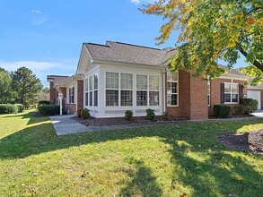 4720 Ivy Crest Ct in Raleigh, NC - Building Photo - Building Photo