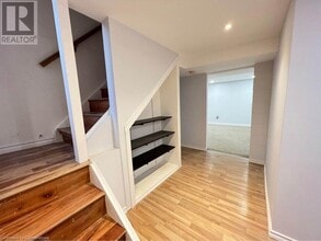 187 Nash Rd N in Hamilton, ON - Building Photo - Building Photo
