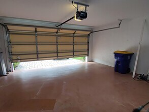 5795 SE Mitzi Ln in Stuart, FL - Building Photo - Building Photo