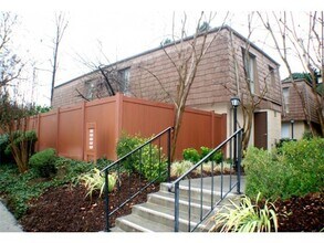 4107 Yankee Dr in Agoura Hills, CA - Building Photo - Building Photo