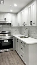 172 Southlake Blvd in Brampton, ON - Building Photo - Building Photo