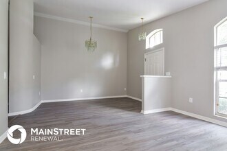 3232 Fremont Ct in Land O Lakes, FL - Foto de edificio - Building Photo