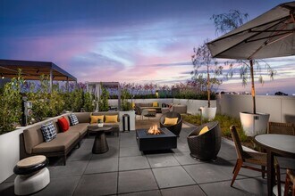 Catherine Santa Monica in Santa Monica, CA - Building Photo - Building Photo