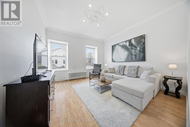 property at 209 Hunter St E